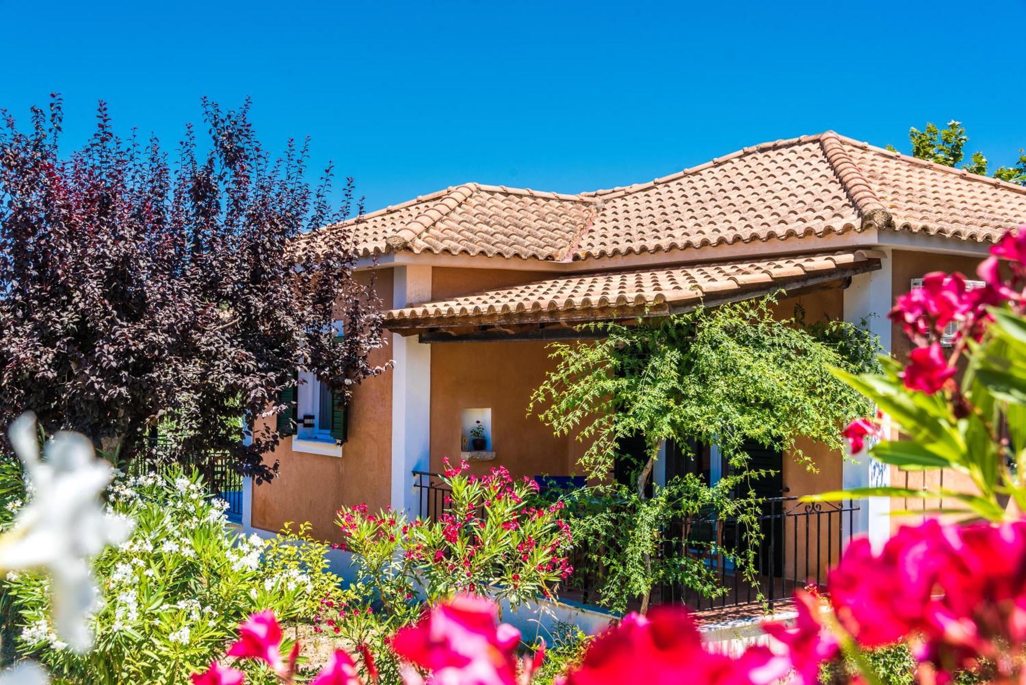 Nemorosa Holiday Houses Meson Yerakarion Exterior photo